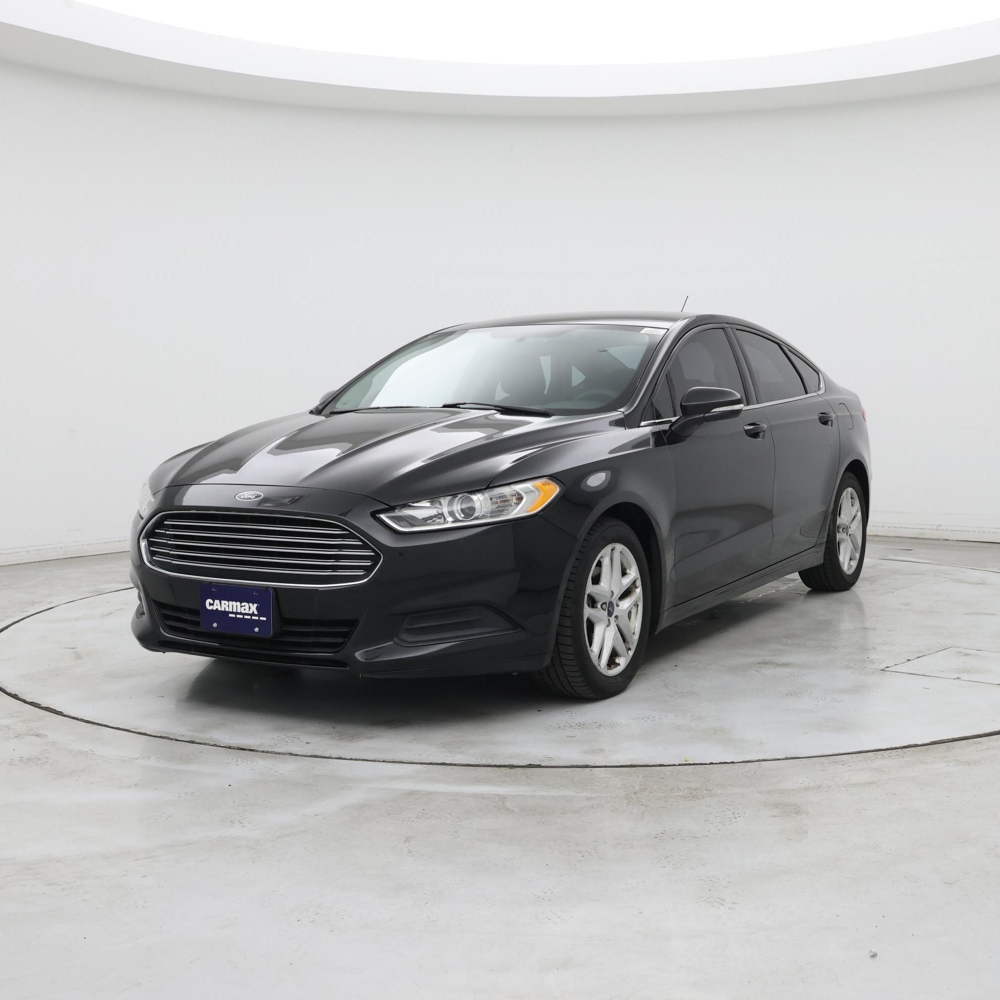Thumbnail: 2015 Ford Fusion - 4