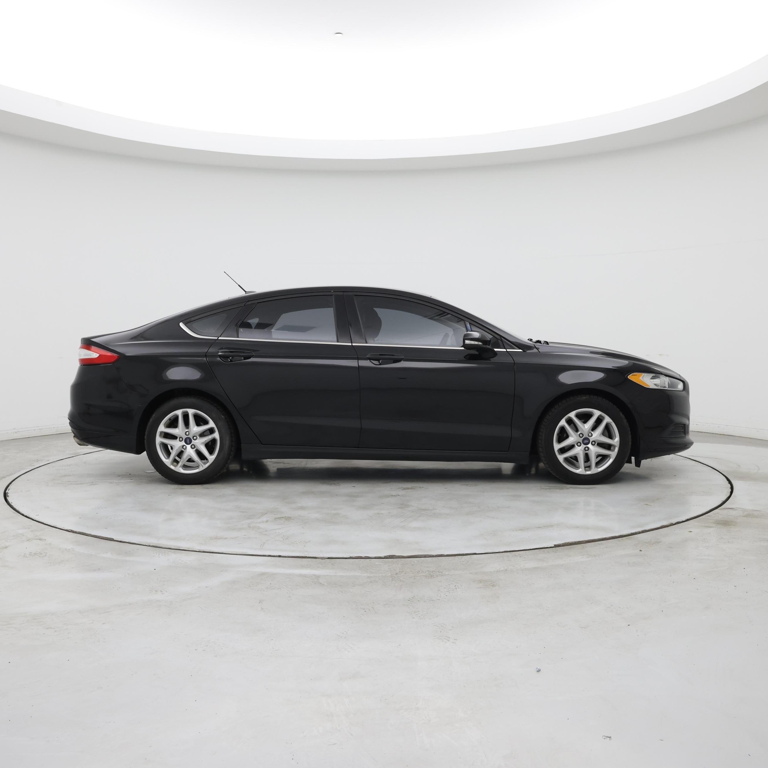 Thumbnail: 2015 Ford Fusion - 7