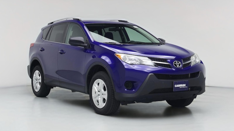 2015 Toyota RAV4 LE Hero Image