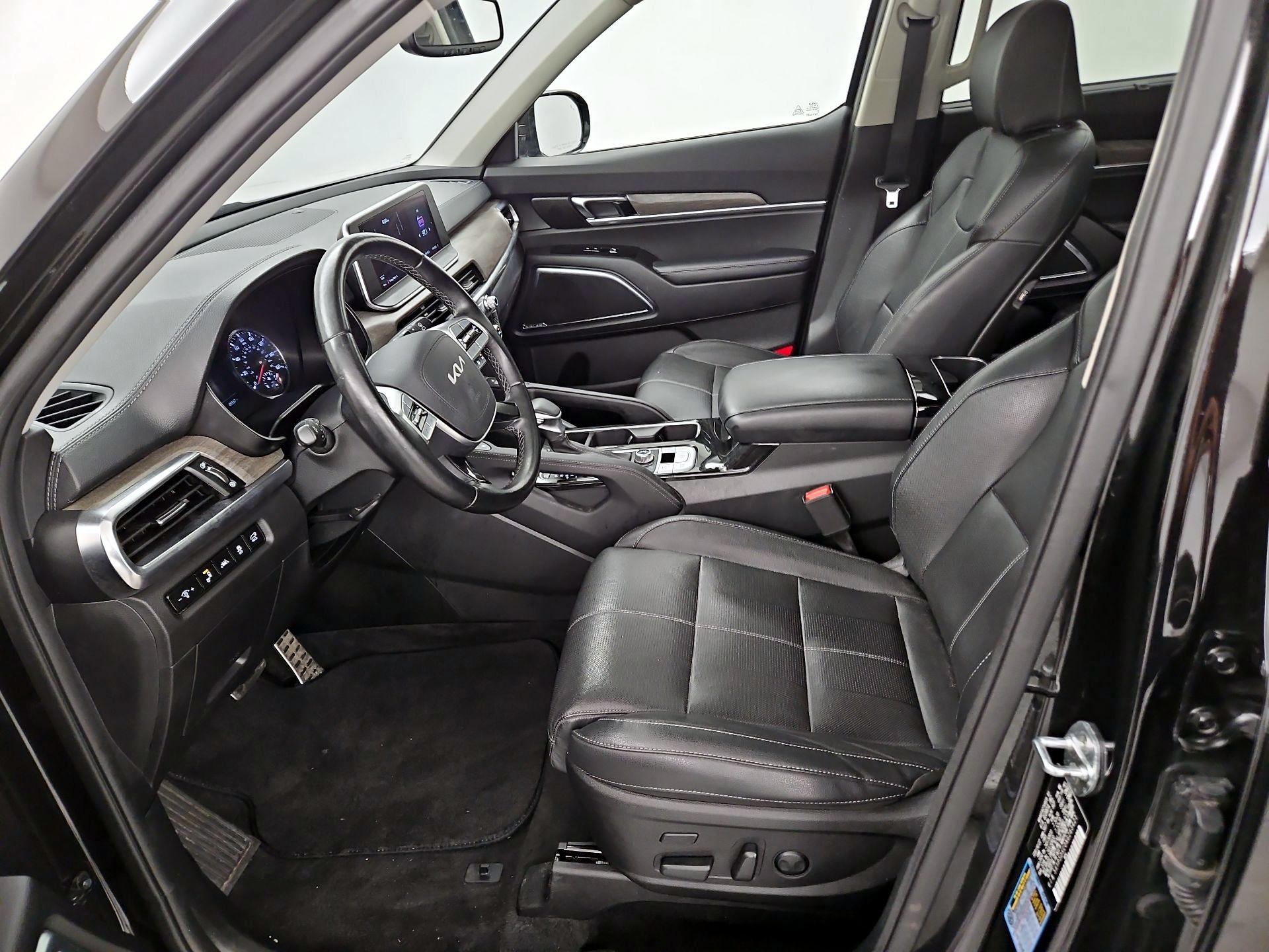 Thumbnail: 2022 Kia Telluride - 11
