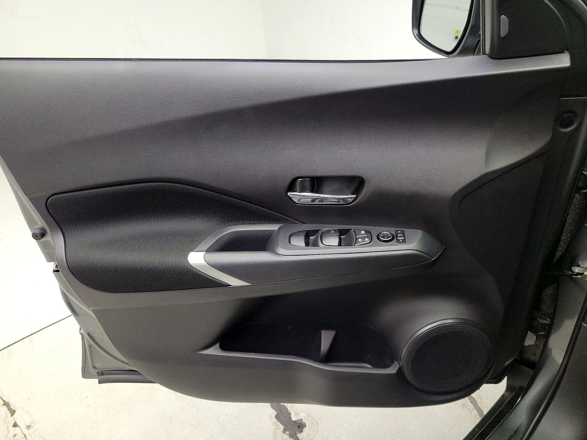 Thumbnail: 2024 Nissan Kicks - 12