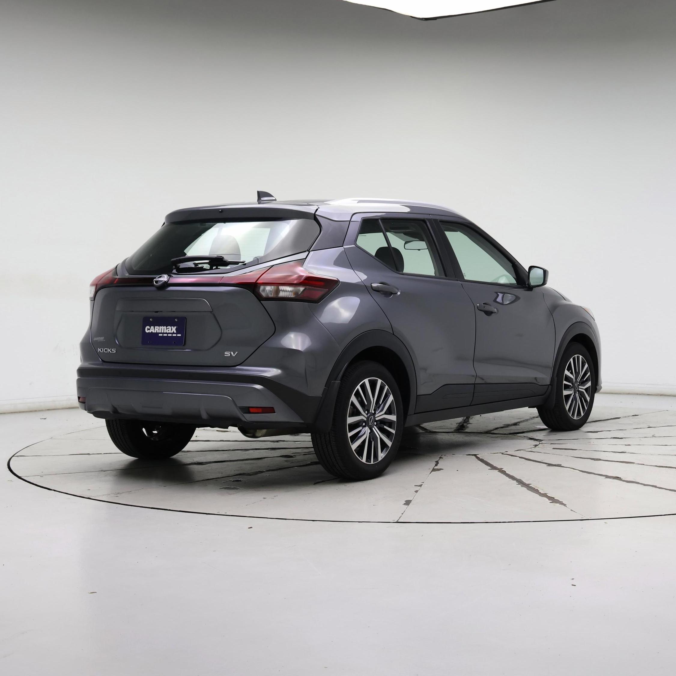 Thumbnail: 2024 Nissan Kicks - 8