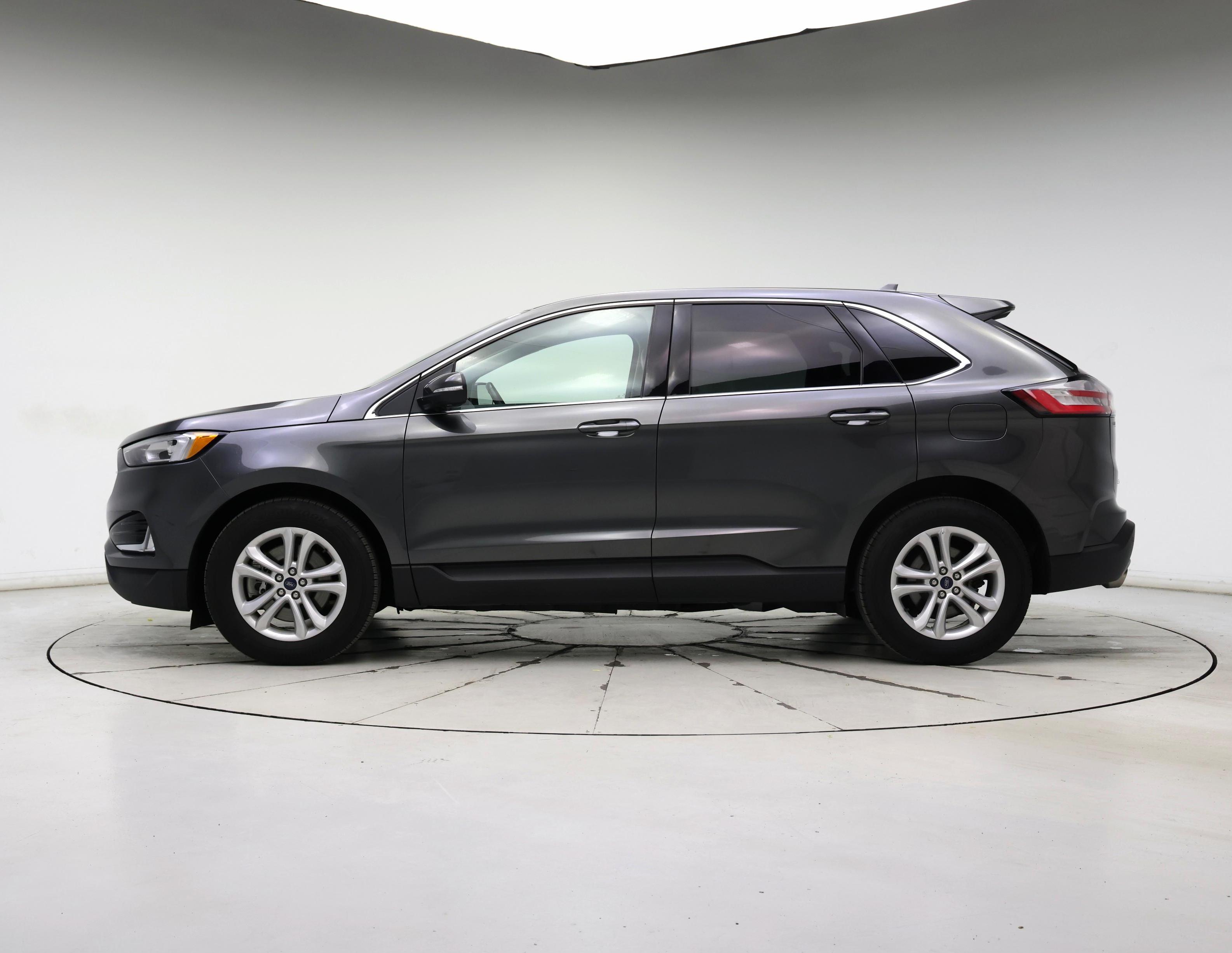 Thumbnail: 2019 Ford Edge - 3