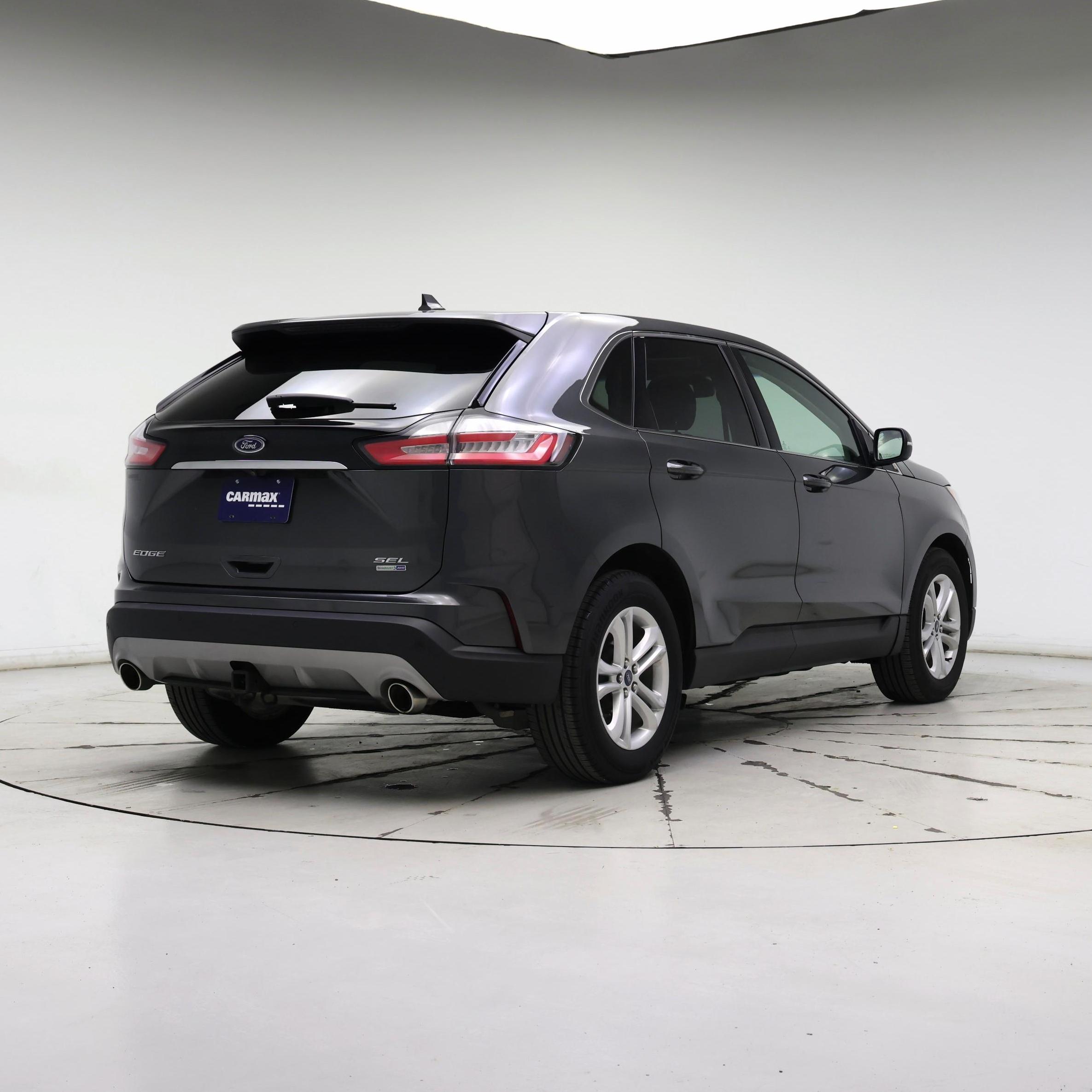 Thumbnail: 2019 Ford Edge - 8