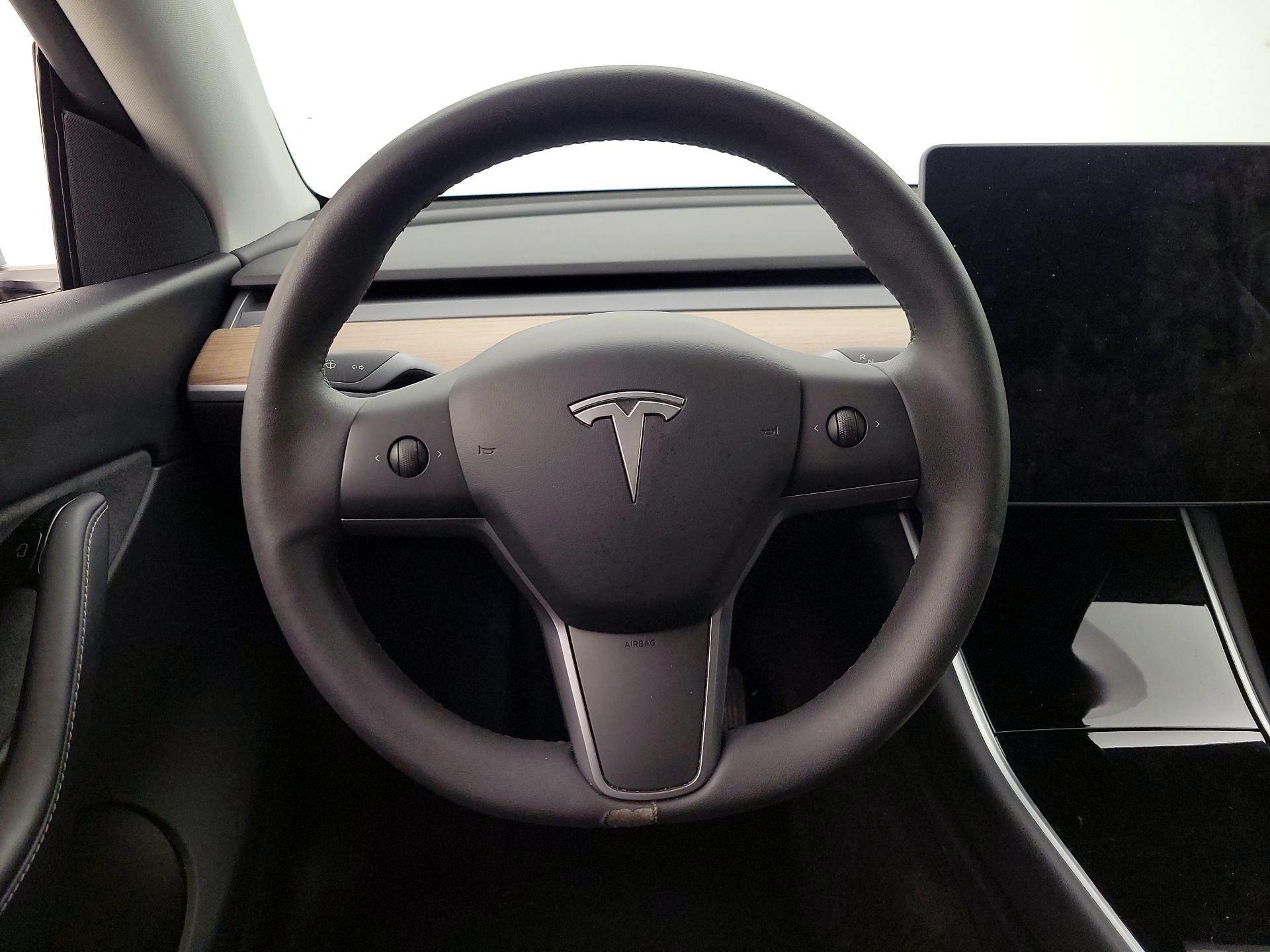 Thumbnail: 2021 Tesla Model Y - 10