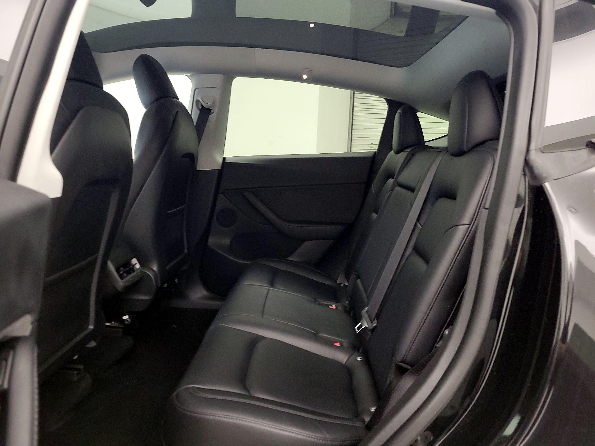 Thumbnail: 2021 Tesla Model Y - 18