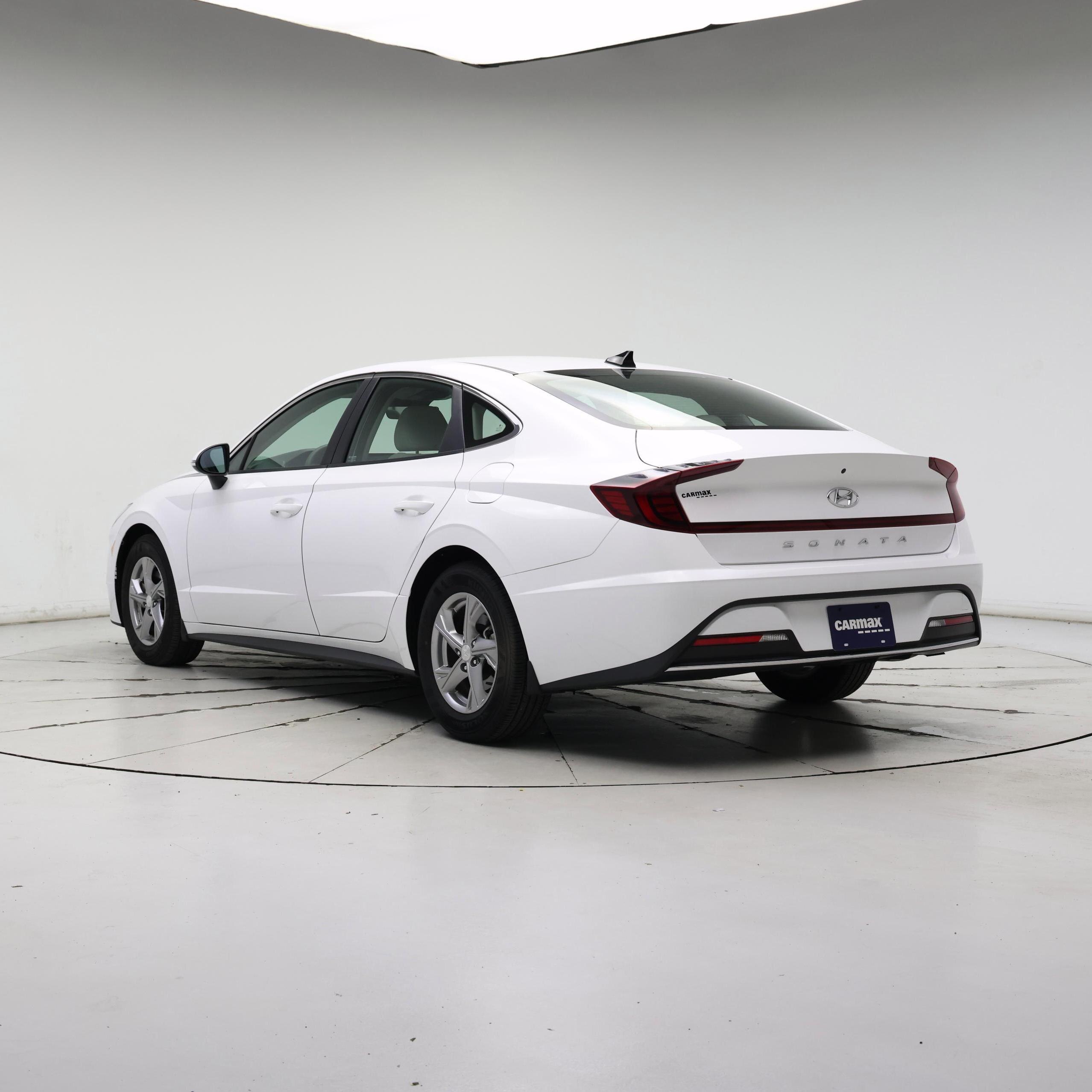 Thumbnail: 2023 Hyundai Sonata - 2