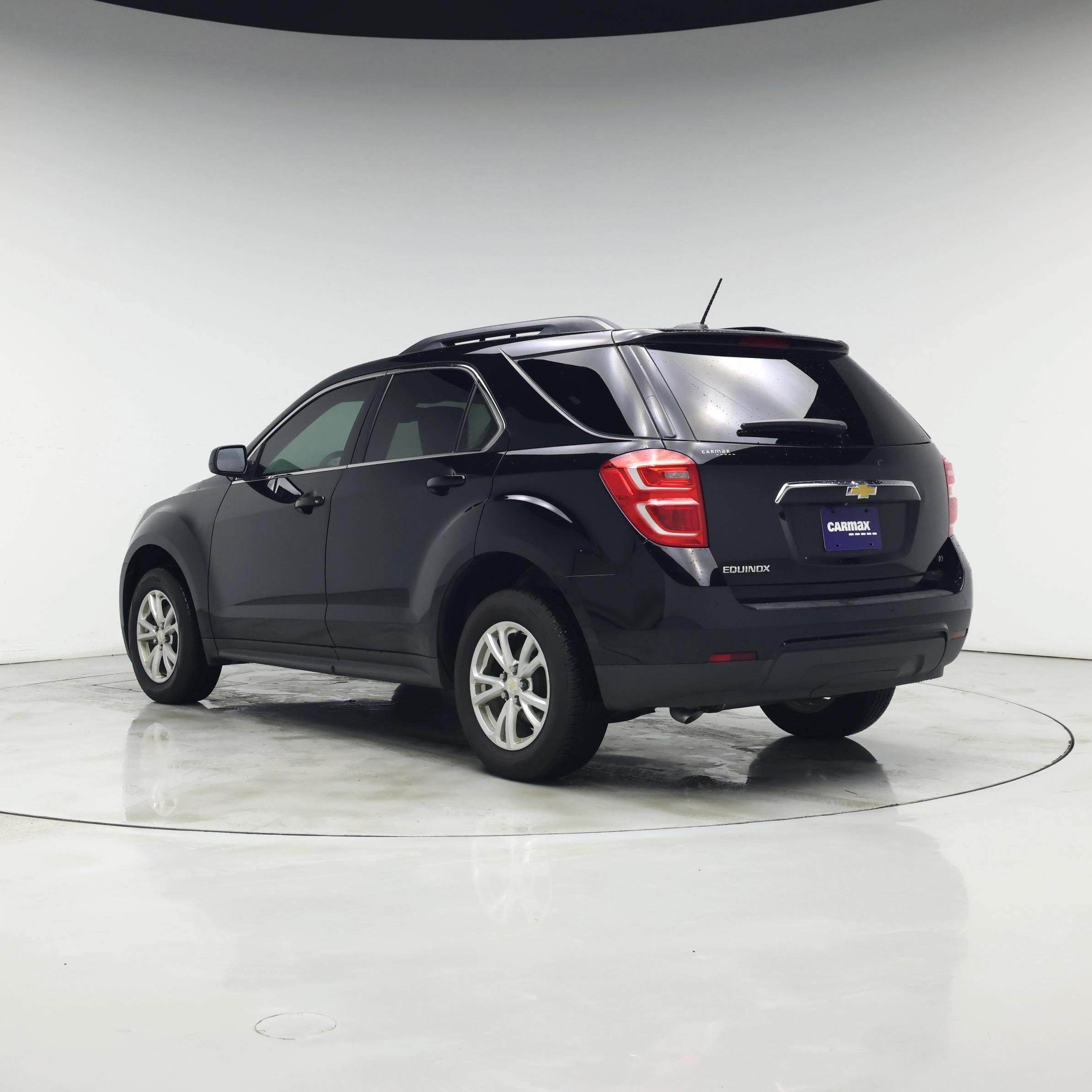Thumbnail: 2017 Chevrolet Equinox - 2