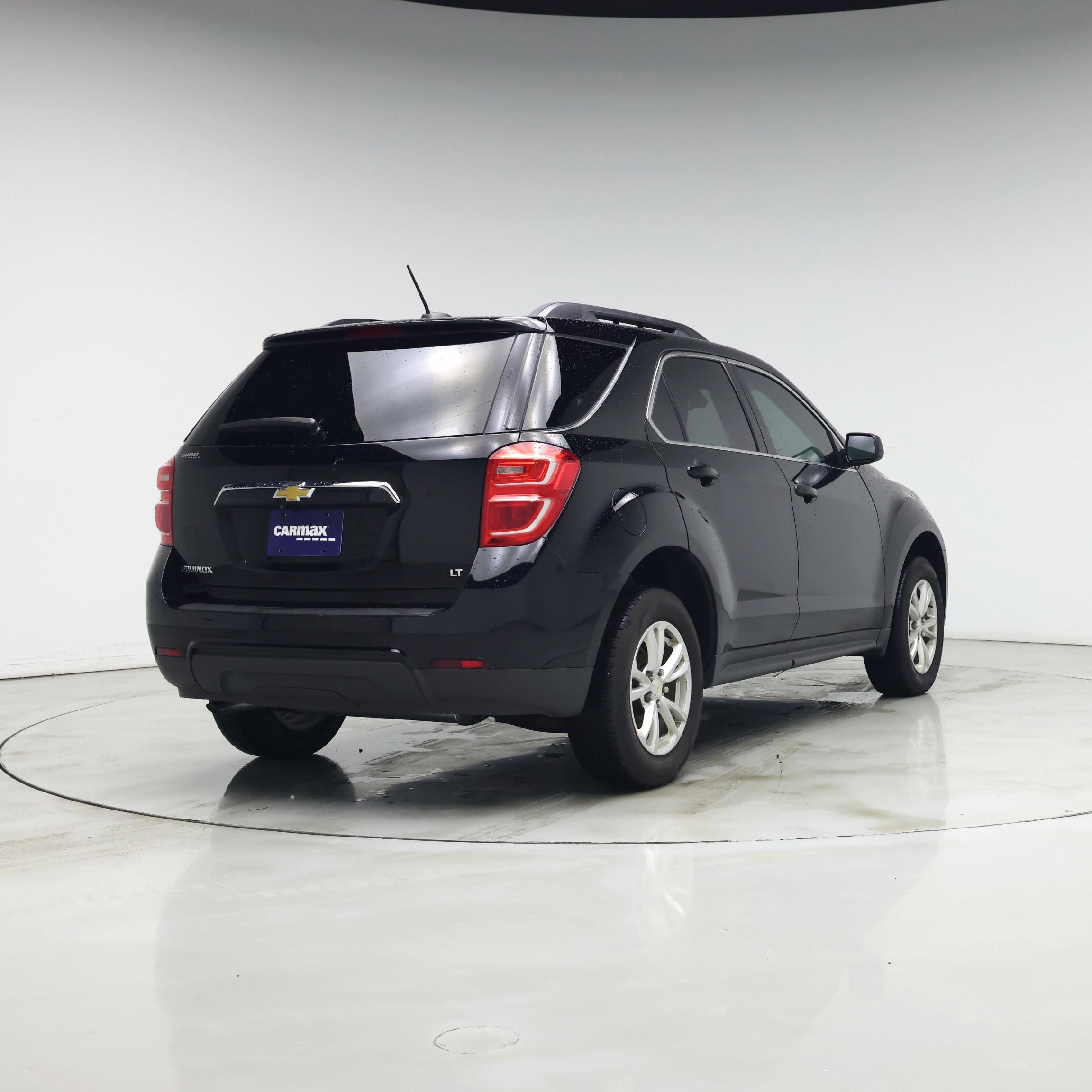 Thumbnail: 2017 Chevrolet Equinox - 8