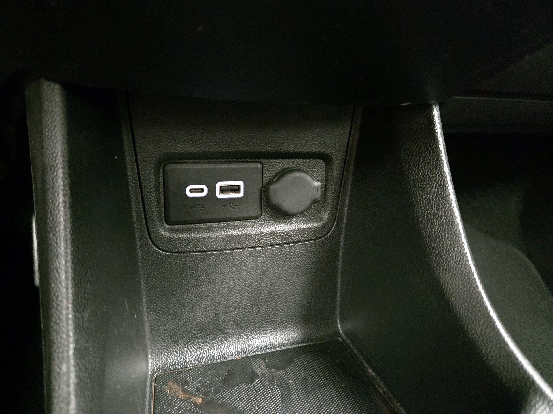 Thumbnail: 2021 Chevrolet Spark - 18
