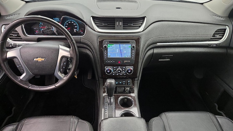 2017 Chevrolet Traverse LT 9