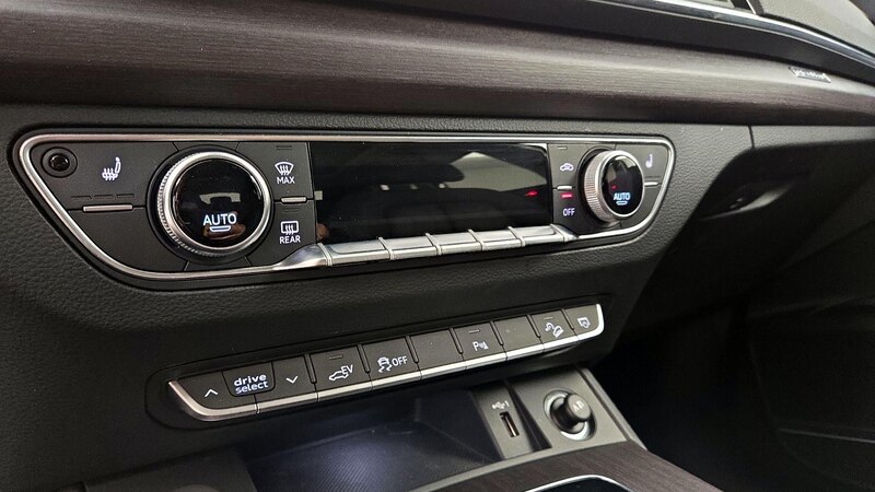 2021 Audi Q5 Premium Plus 16