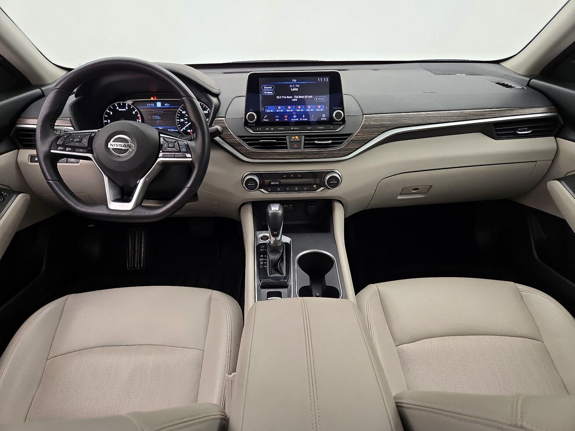 Thumbnail: 2019 Nissan Altima - 9