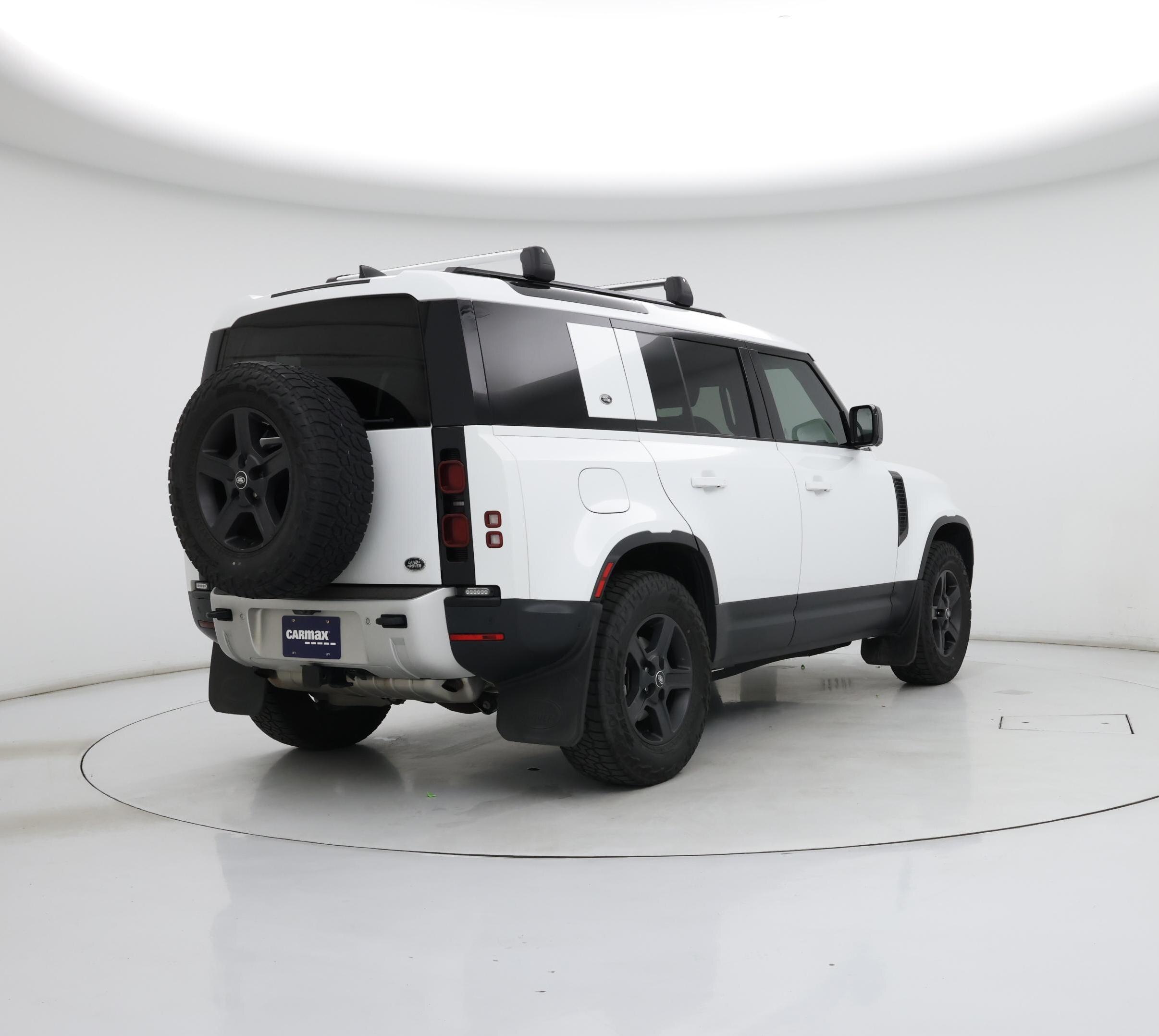 Thumbnail: 2021 Land Rover Defender - 8
