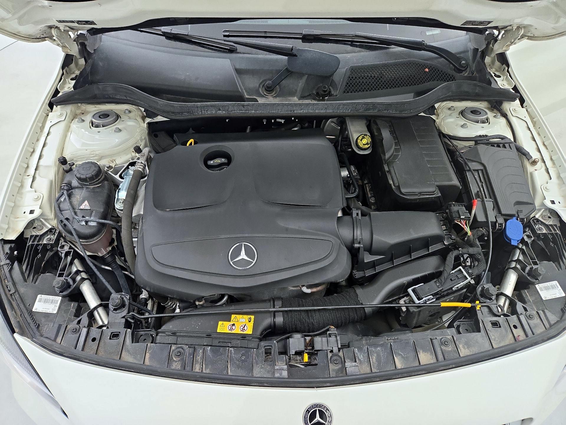 Thumbnail: 2018 Mercedes-Benz GLA - 20