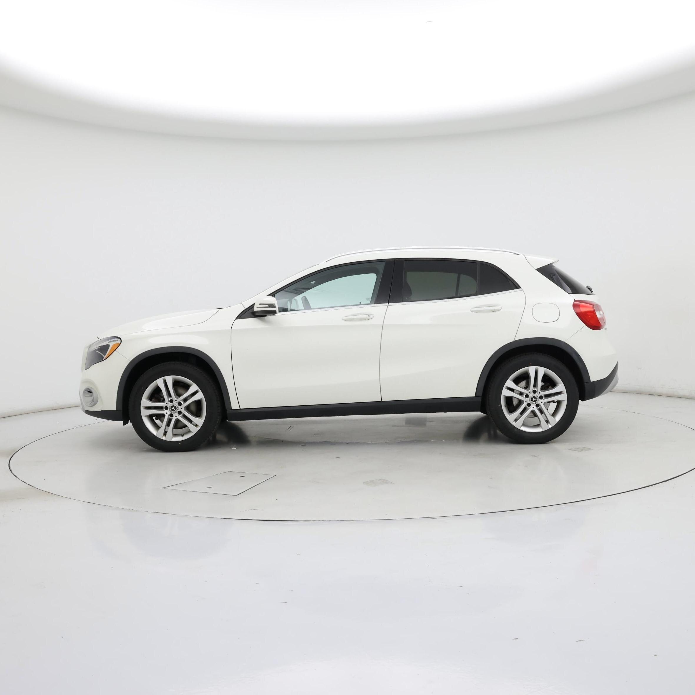 Thumbnail: 2018 Mercedes-Benz GLA - 3