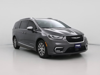 2023 Chrysler Pacifica Hybrid Pinnacle -
                South Jordan, UT