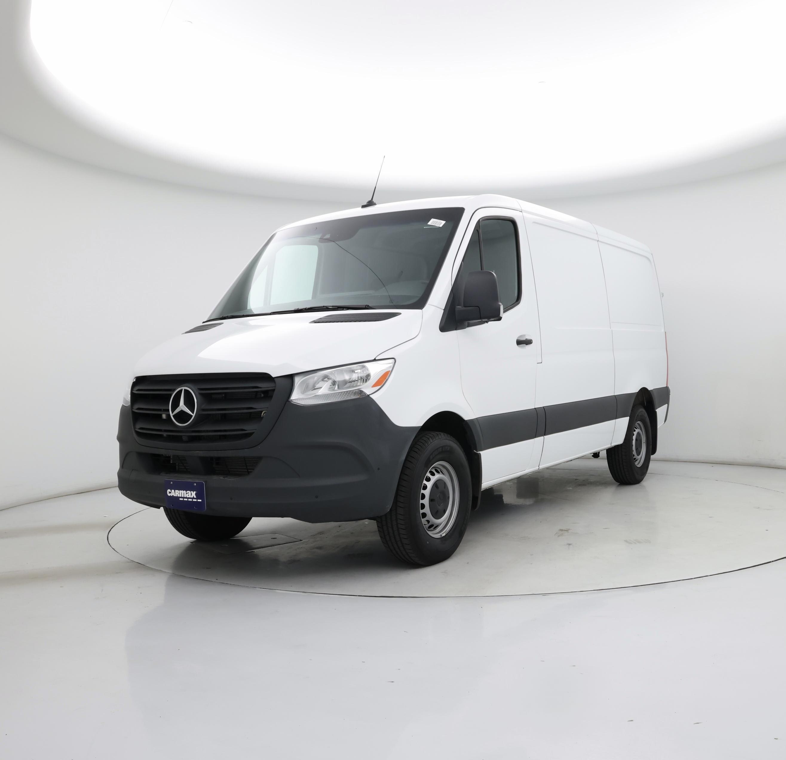 Thumbnail: 2023 Mercedes-Benz Sprinter - 4