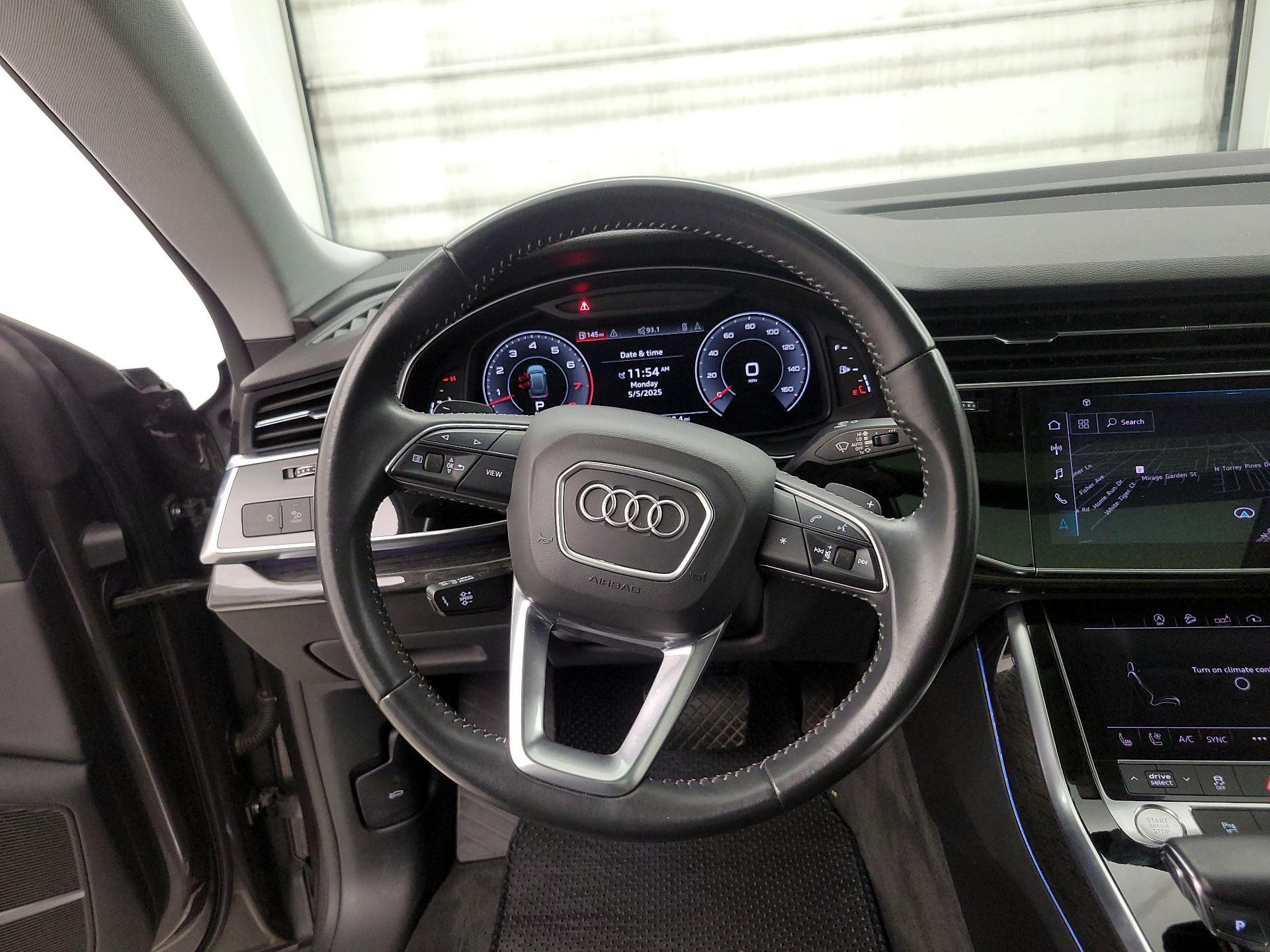 Thumbnail: 2019 Audi Q8 - 10