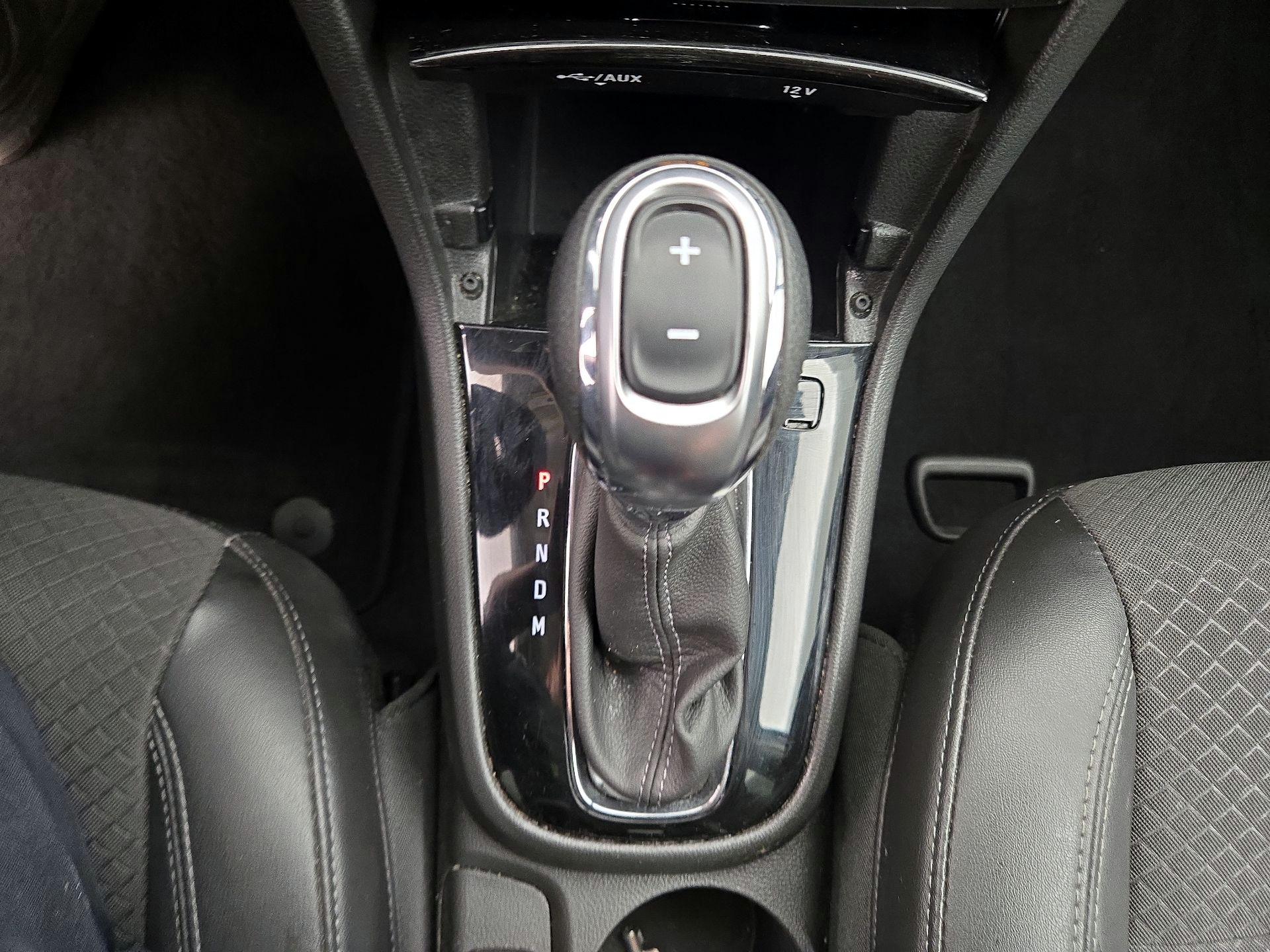 Thumbnail: 2020 Buick Encore - 17
