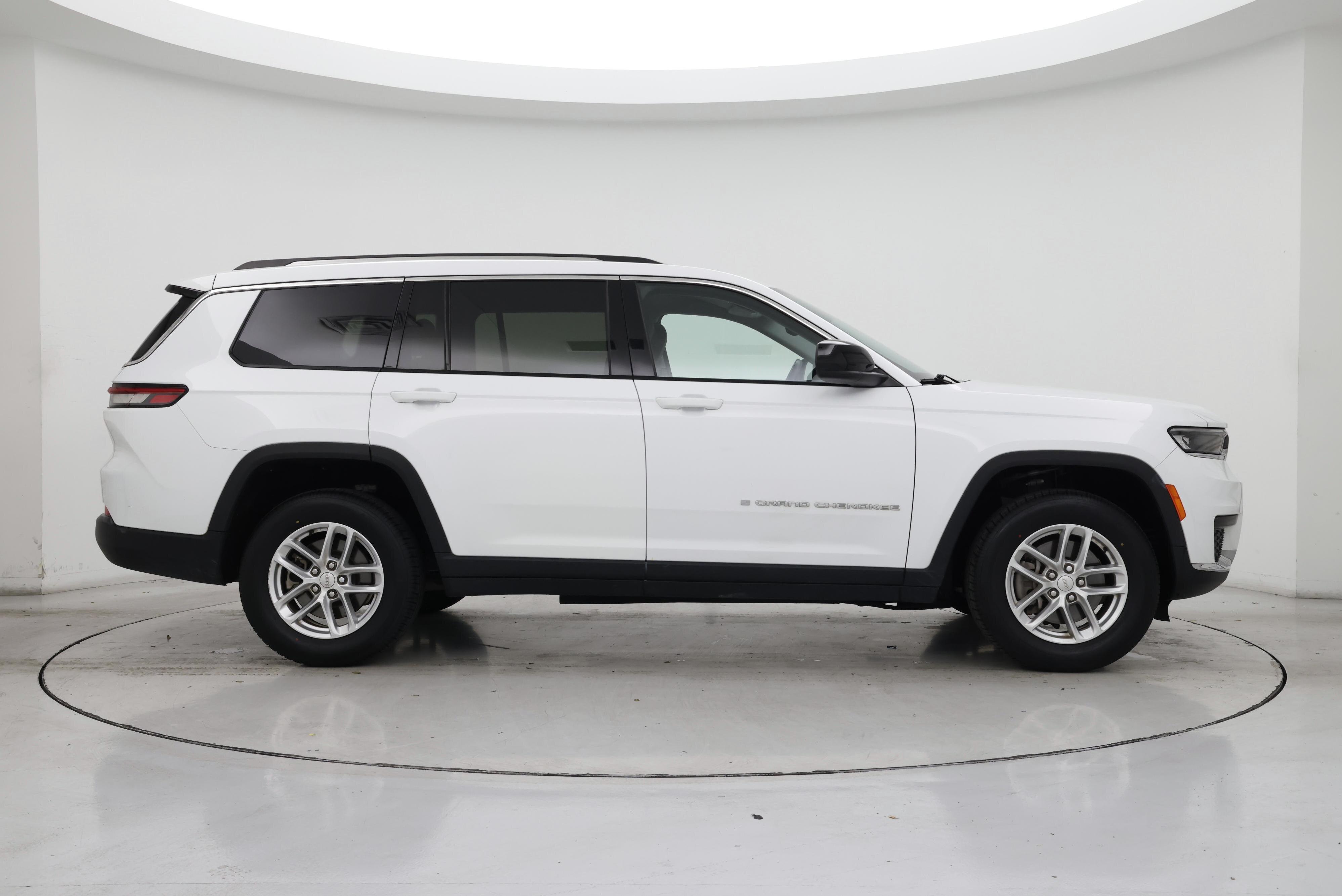Thumbnail: 2022 Jeep Grand Cherokee L - 7