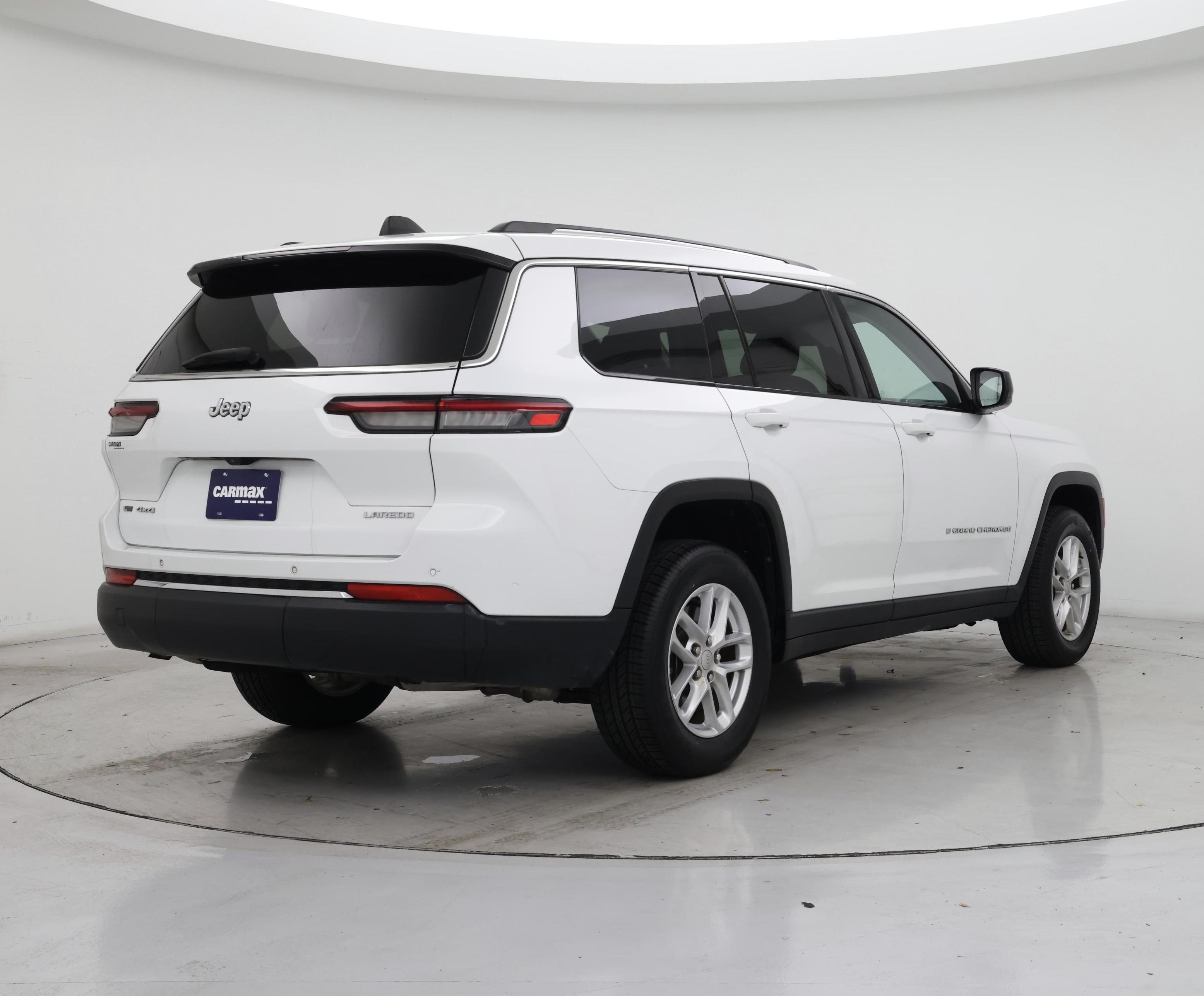 Thumbnail: 2022 Jeep Grand Cherokee L - 8