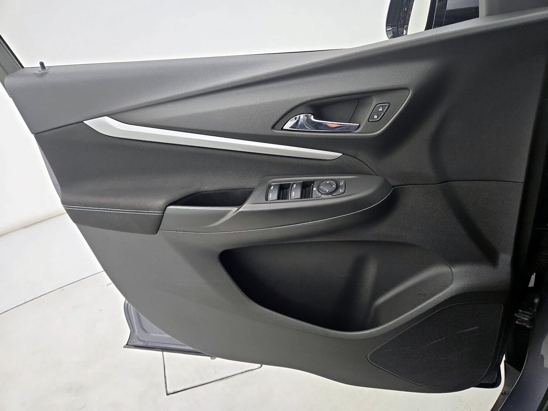 Thumbnail: 2022 Chevrolet Bolt EUV - 12