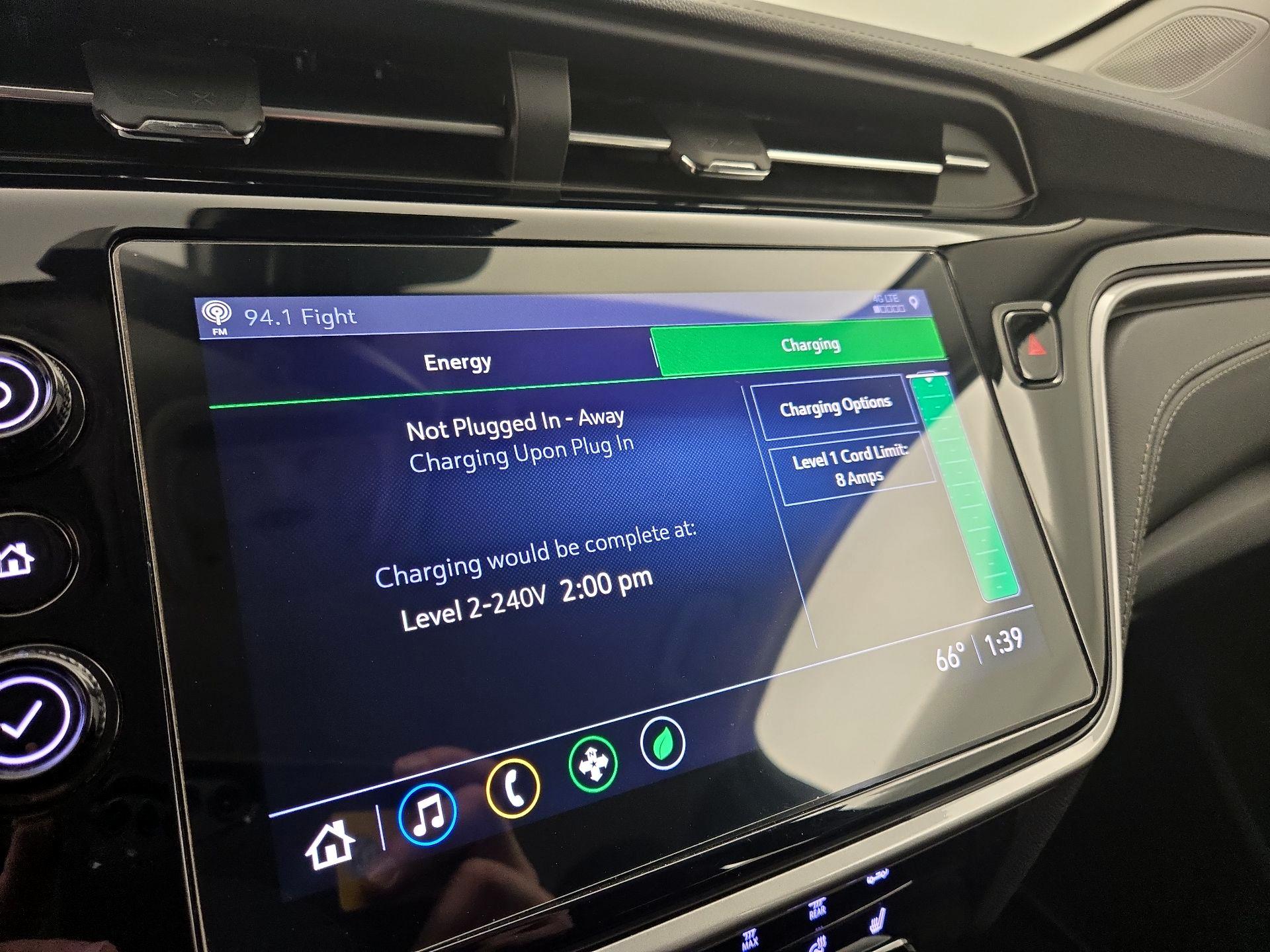 Thumbnail: 2022 Chevrolet Bolt EUV - 15