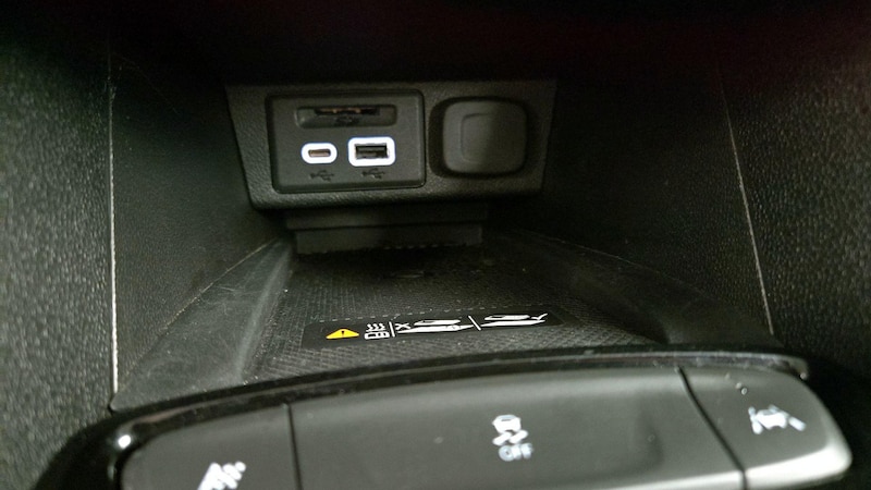 2022 Chevrolet Bolt EUV LT 18