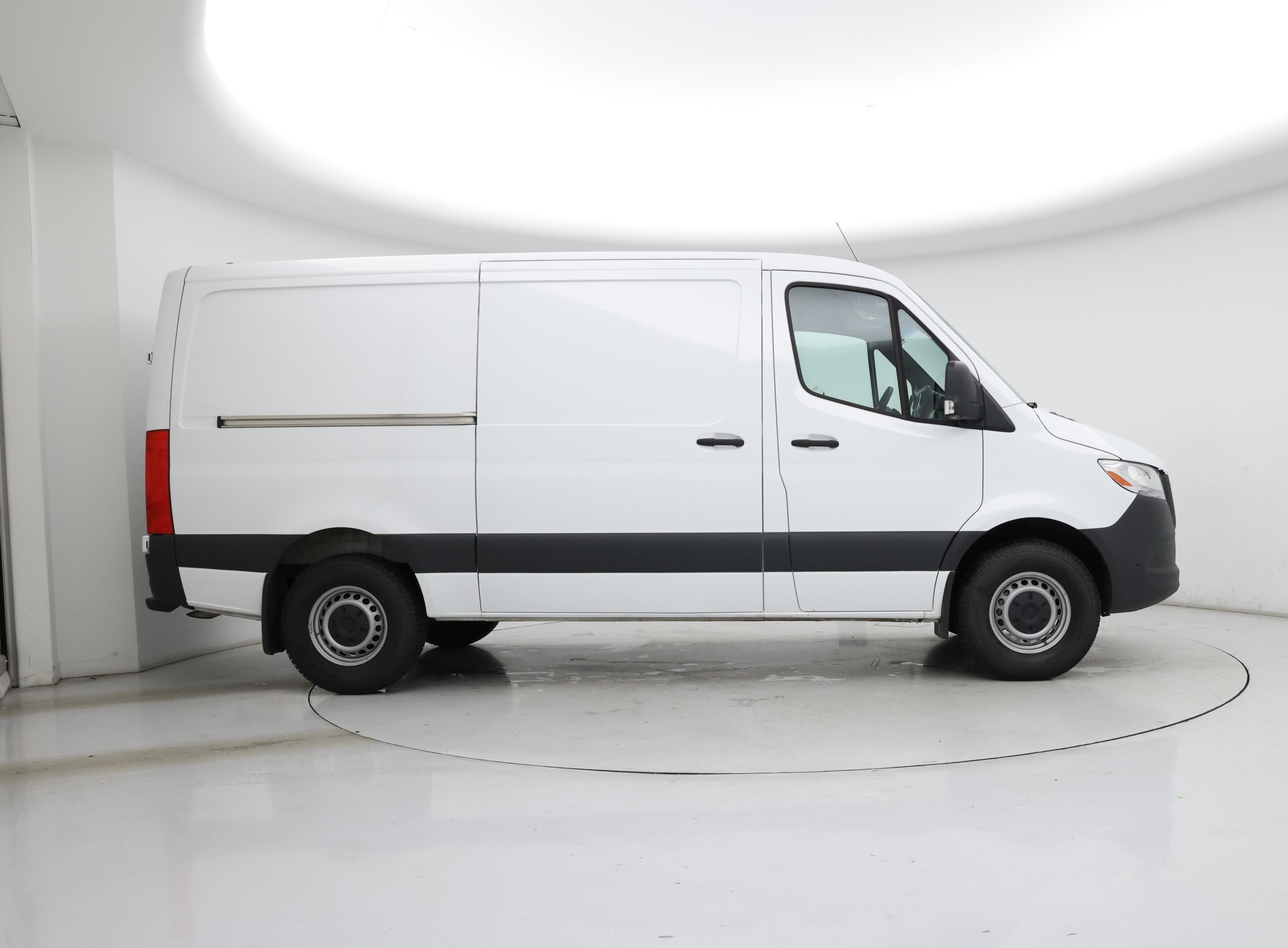 Thumbnail: 2023 Mercedes-Benz Sprinter - 7