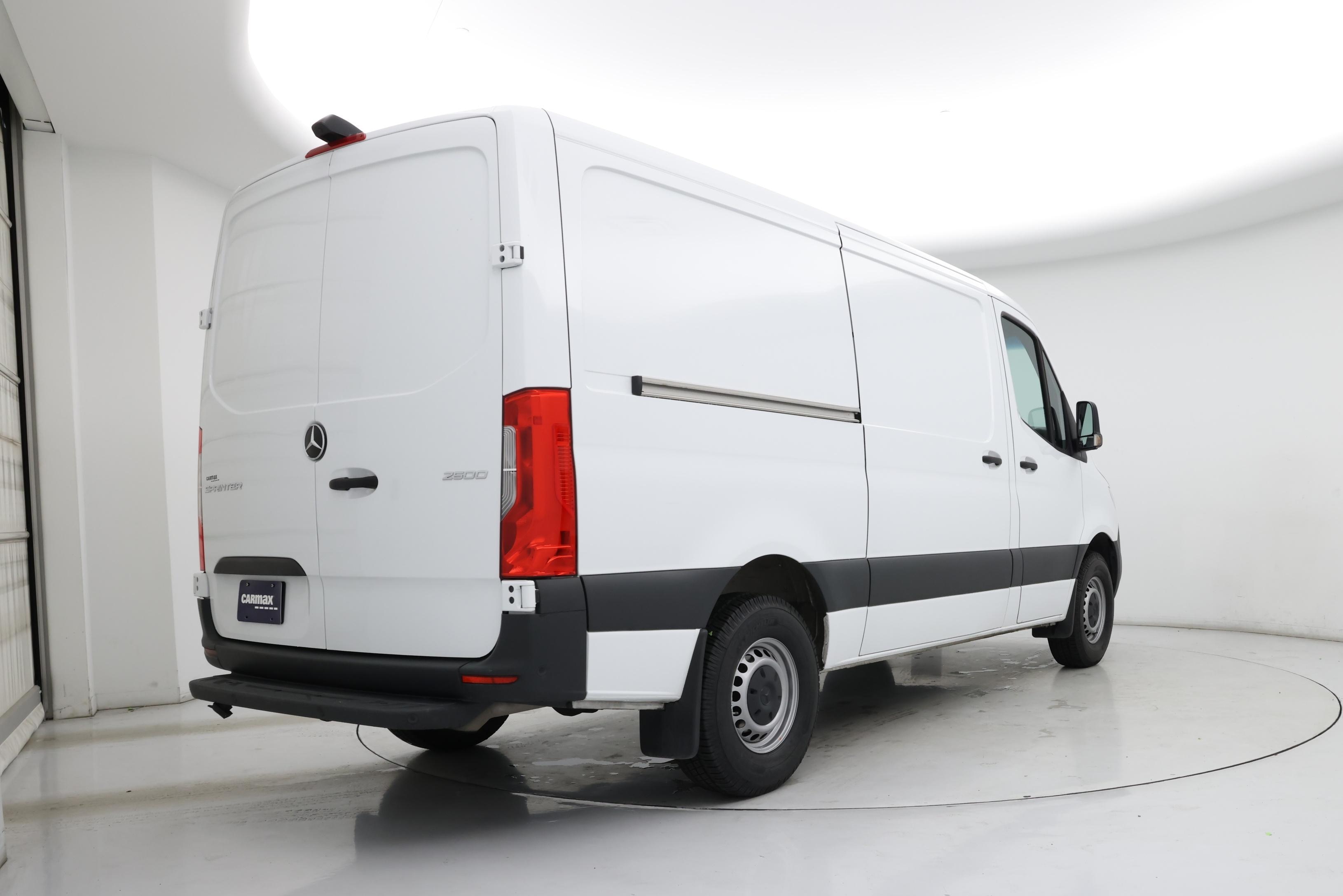 Thumbnail: 2023 Mercedes-Benz Sprinter - 8