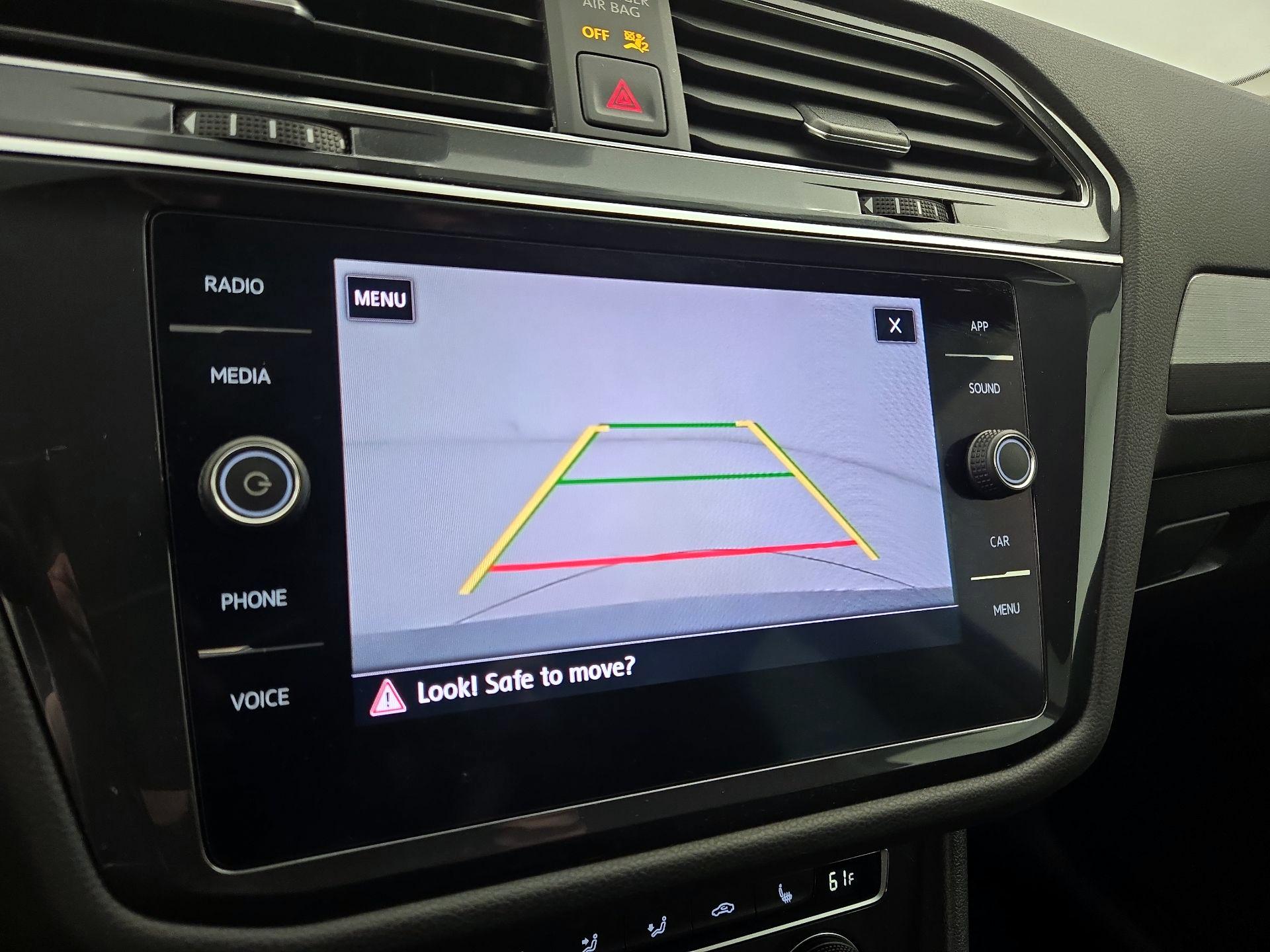 Thumbnail: 2020 Volkswagen Tiguan - 14
