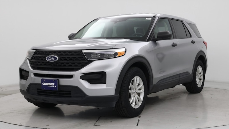 2021 Ford Explorer  4