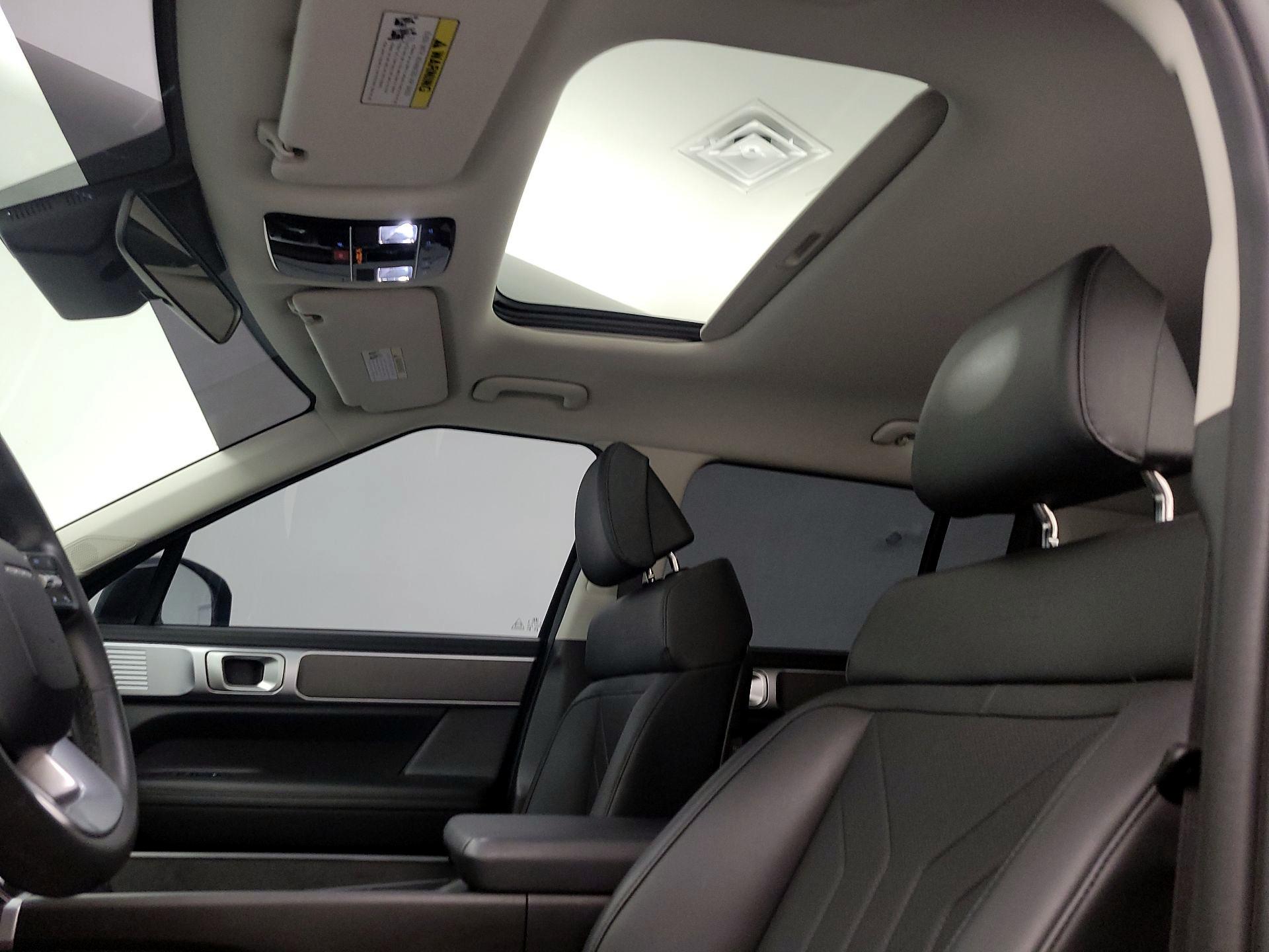 Thumbnail: 2024 Hyundai Santa Fe - 19