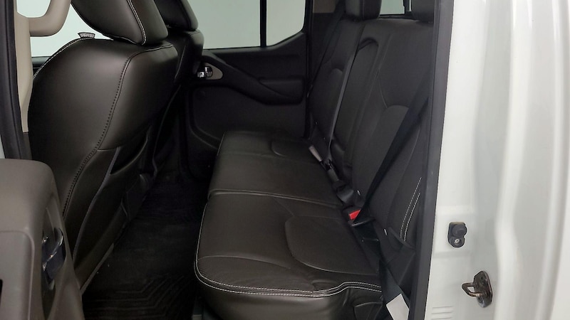 2016 Nissan Frontier PRO-4X 21