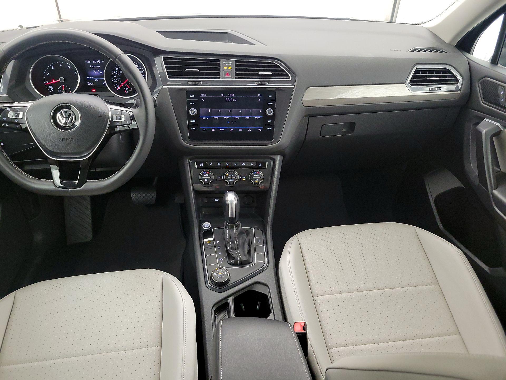 Thumbnail: 2021 Volkswagen Tiguan - 9