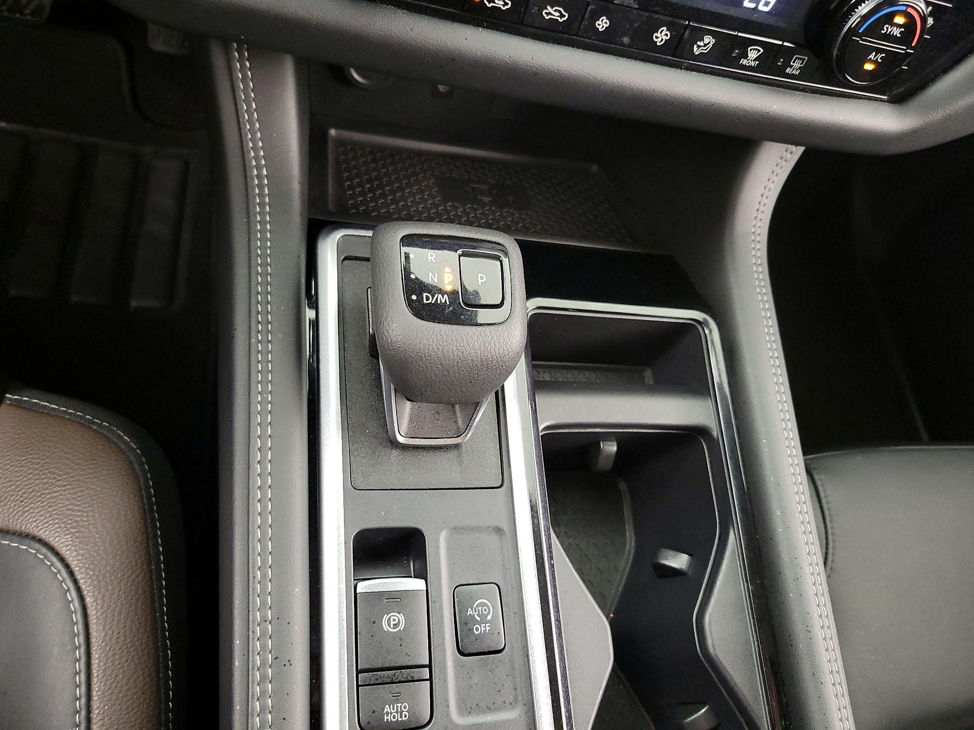 Thumbnail: 2024 Nissan Pathfinder - 17