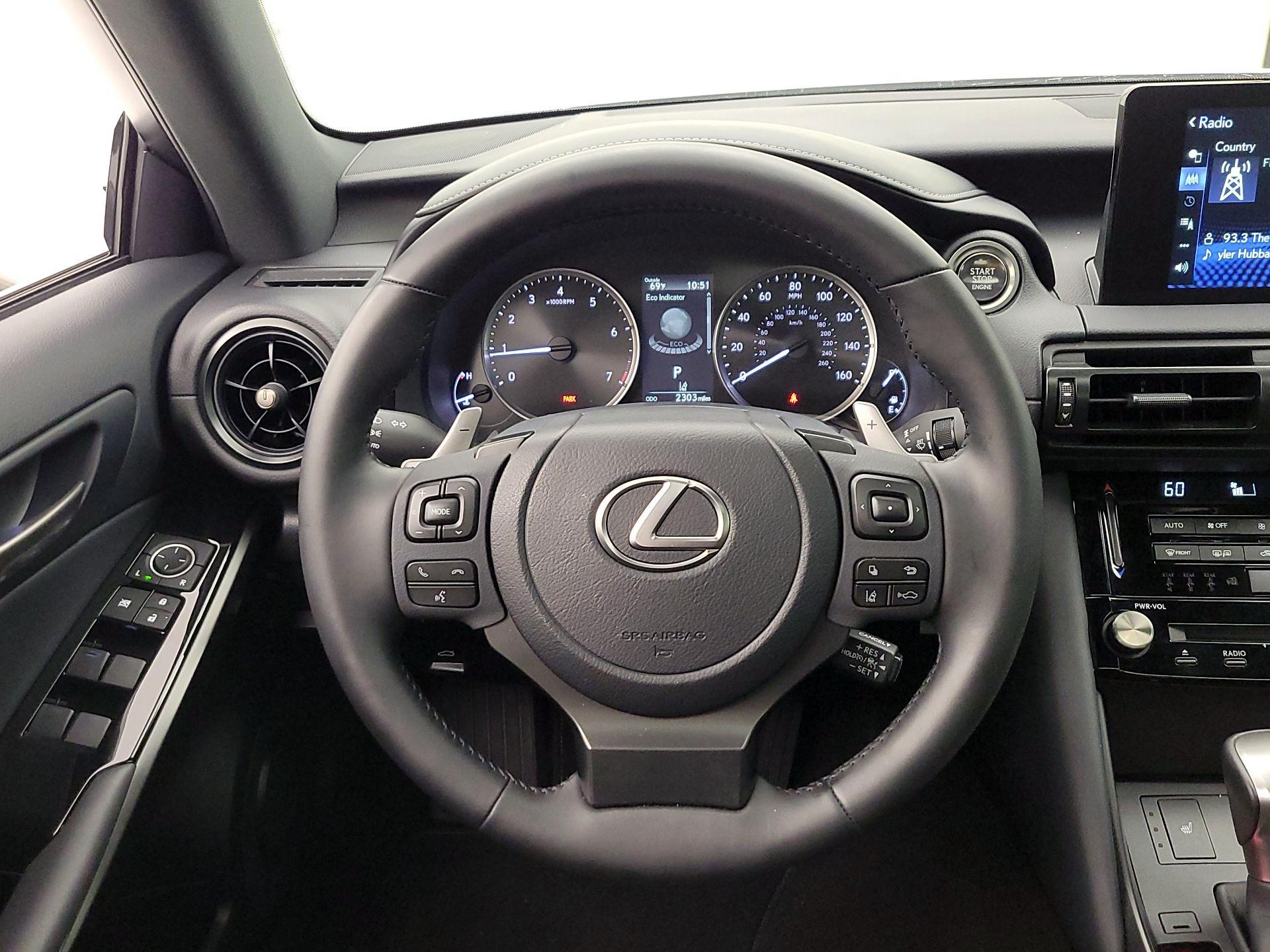 Thumbnail: 2024 Lexus IS - 10