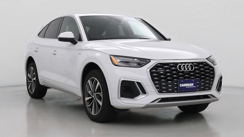 2022 Audi Q5 e Premium Plus Hero Image