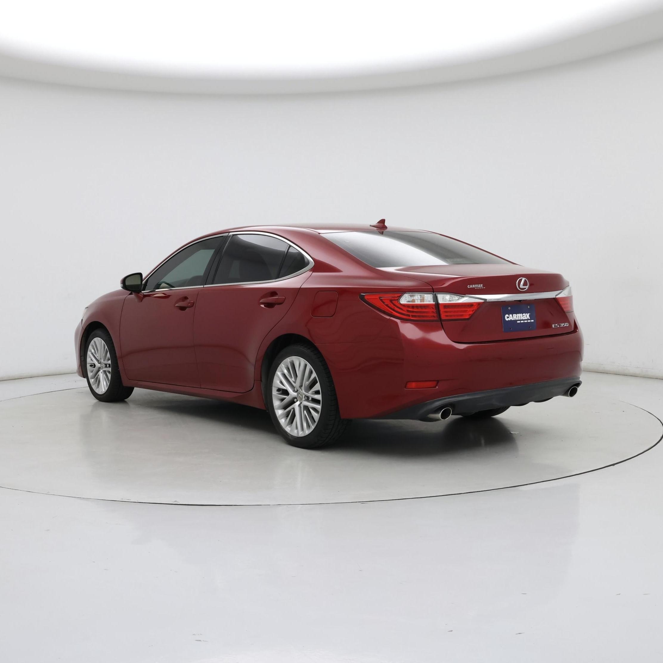Thumbnail: 2013 Lexus ES - 2