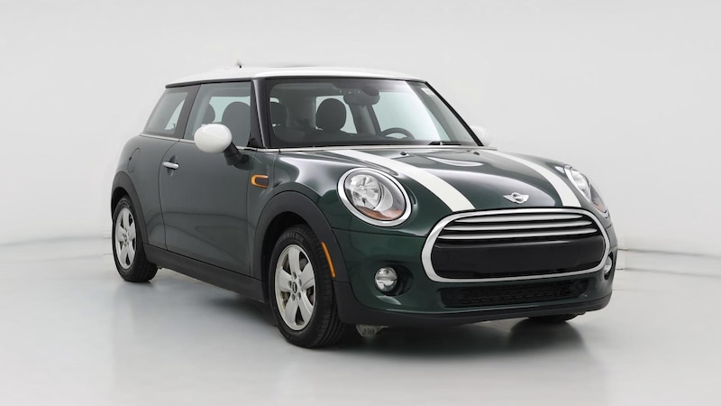 2015 MINI Cooper Hardtop  Hero Image