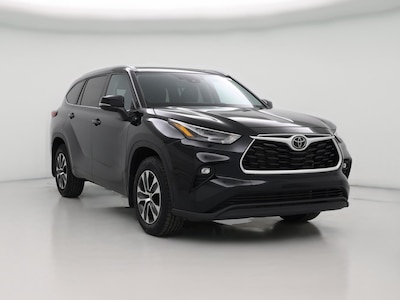 2022 Toyota Highlander XLE -
                Grand Rapids, MI