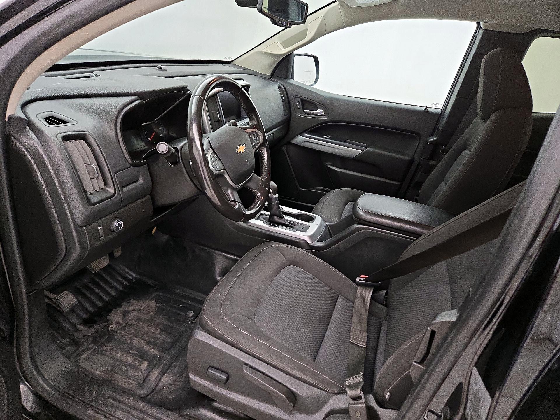 Thumbnail: 2022 Chevrolet Colorado - 11