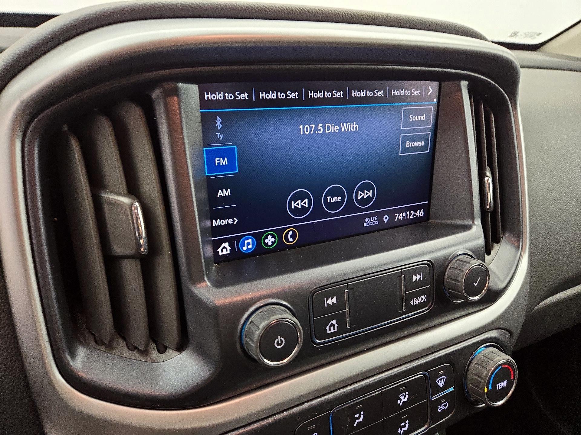 Thumbnail: 2022 Chevrolet Colorado - 15