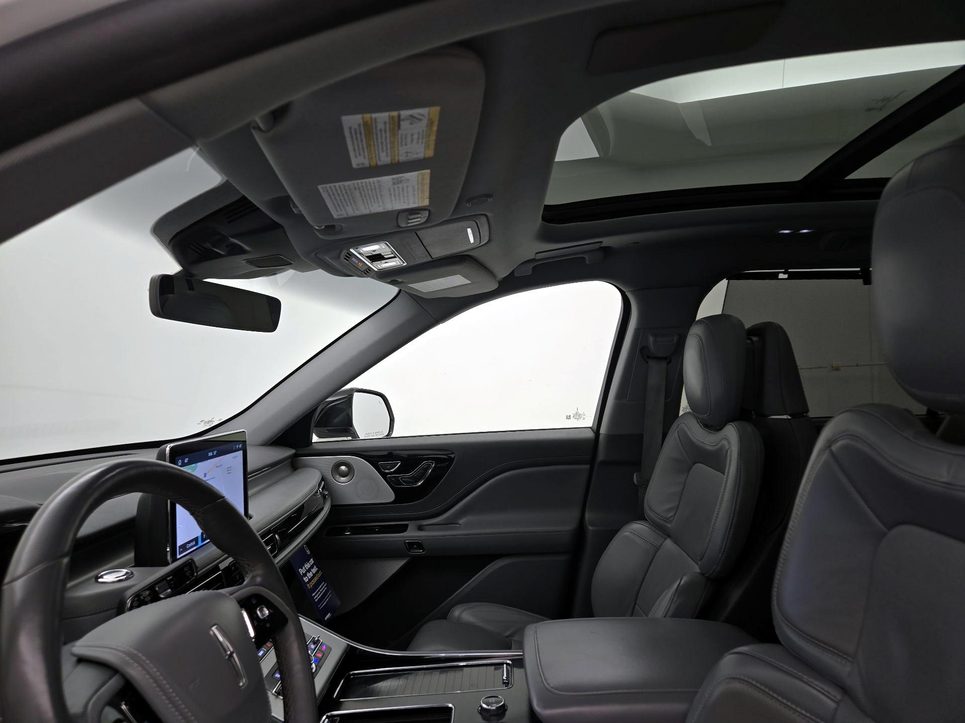 Thumbnail: 2020 Lincoln Aviator - 20