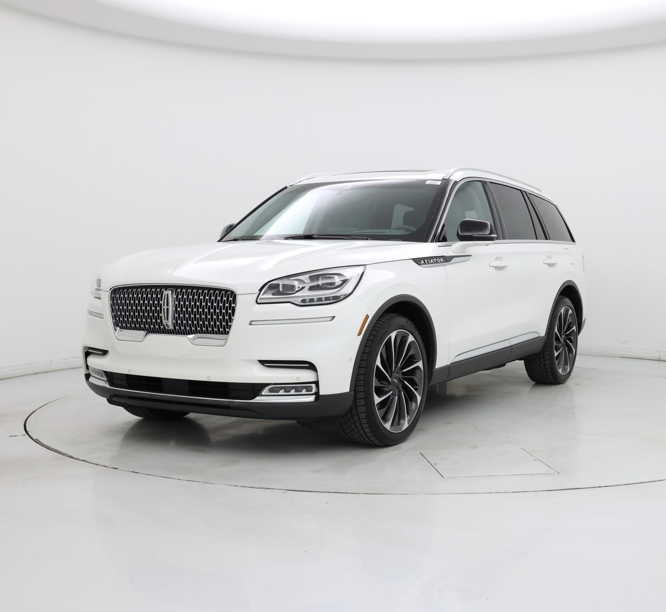 Thumbnail: 2020 Lincoln Aviator - 4