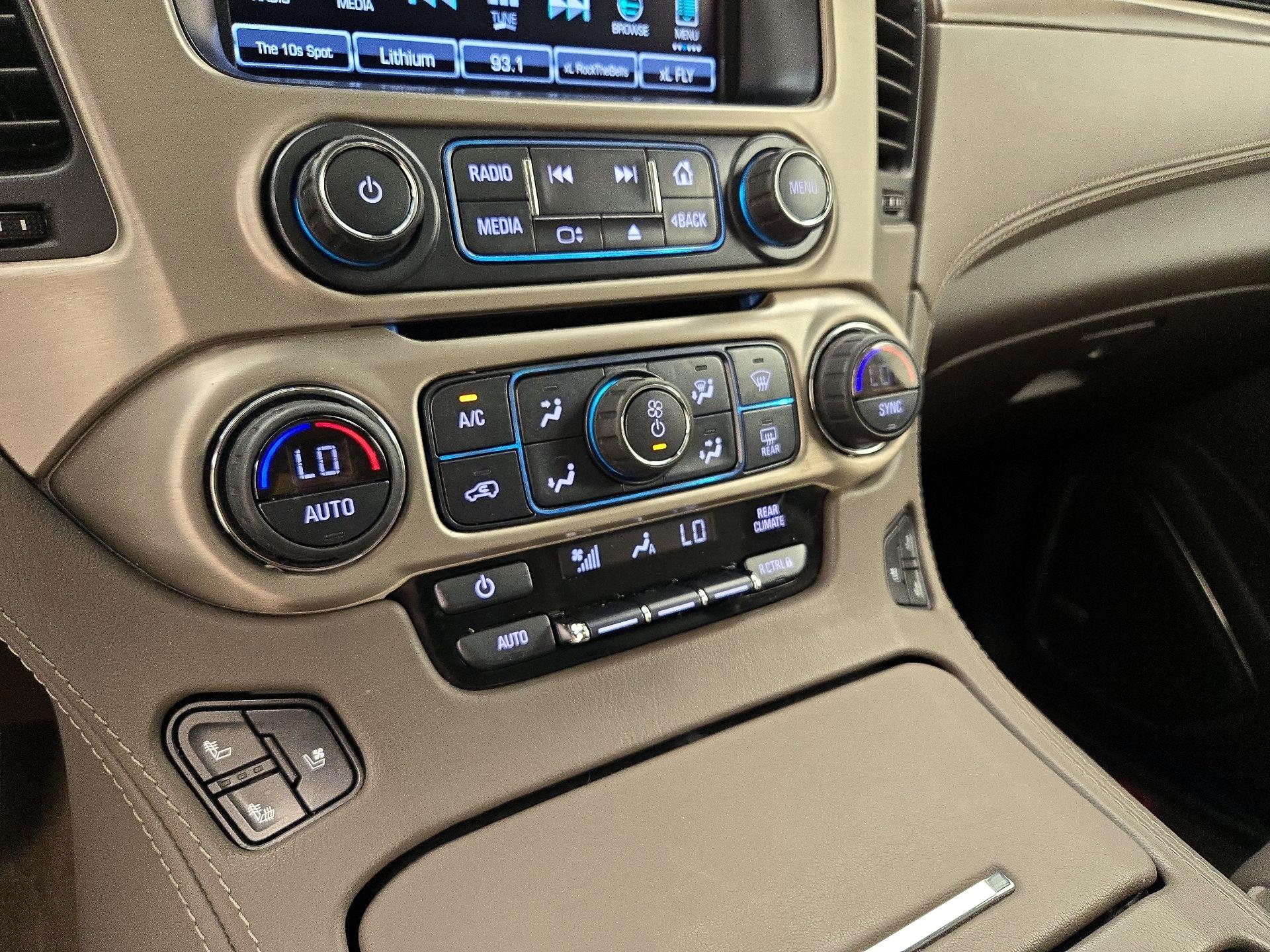 Thumbnail: 2018 GMC Yukon XL - 17