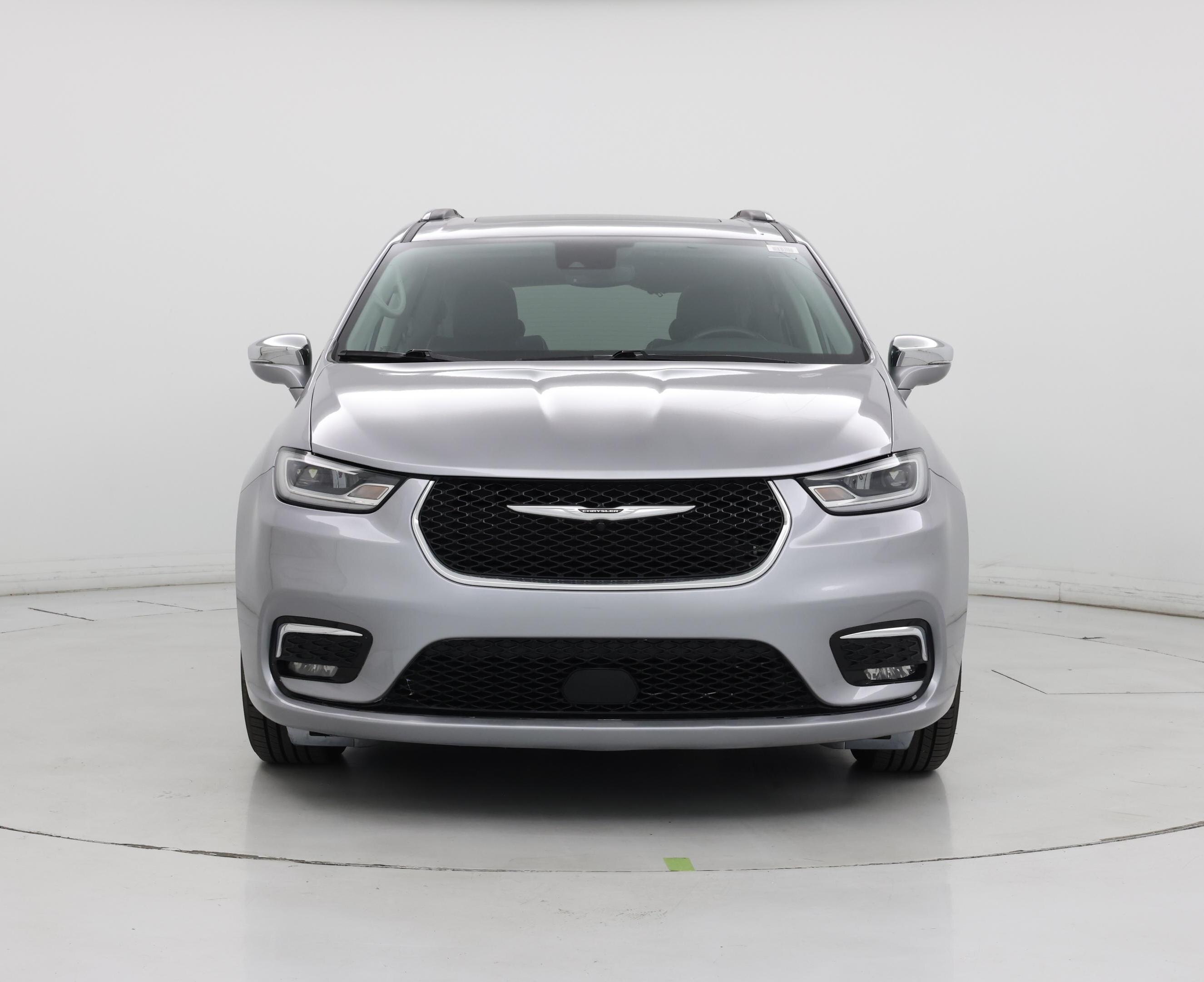 Thumbnail: 2021 Chrysler Pacifica - 5