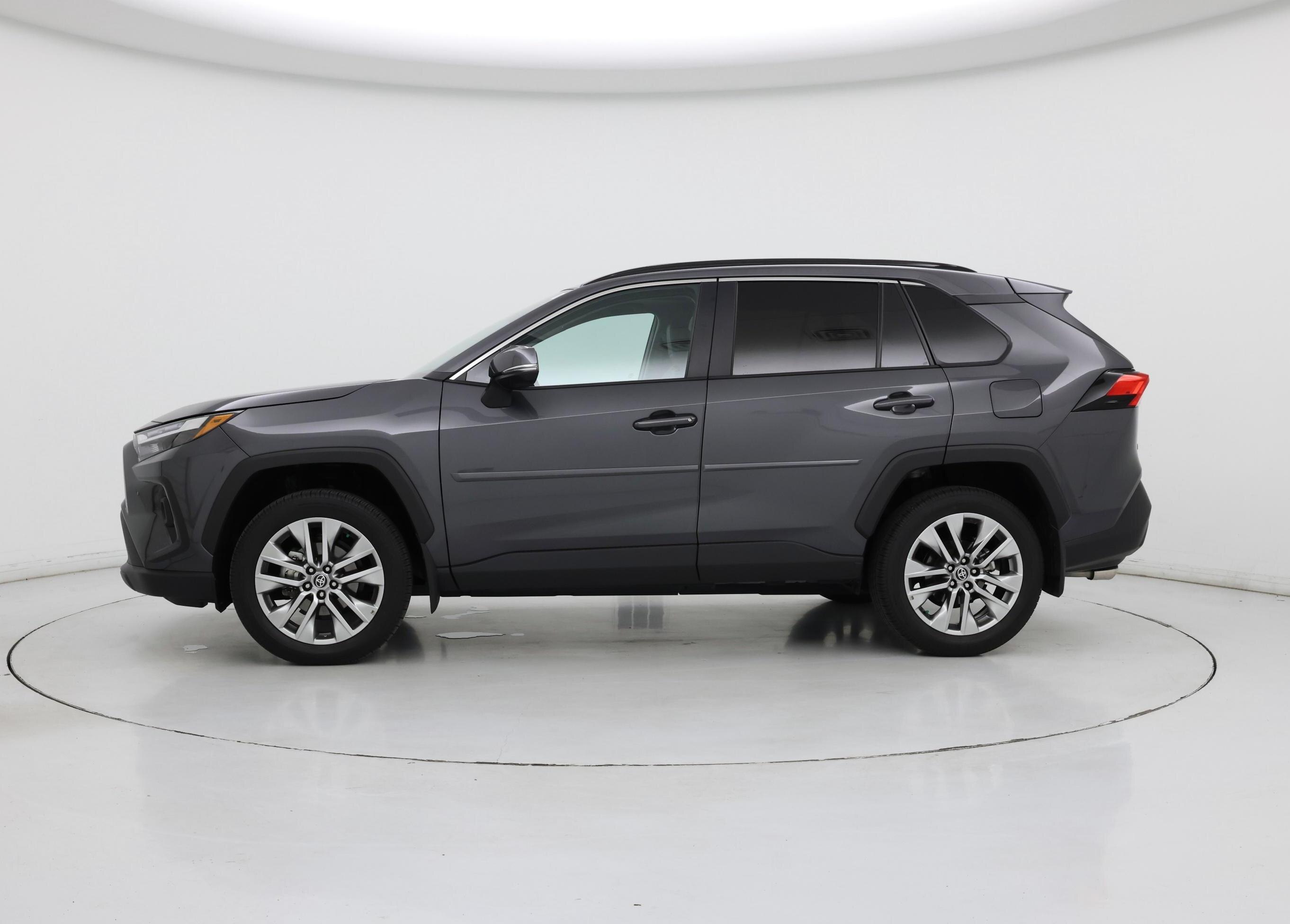 Thumbnail: 2024 Toyota RAV4 - 3