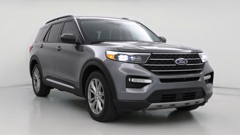 2023 Ford Explorer XLT Hero Image